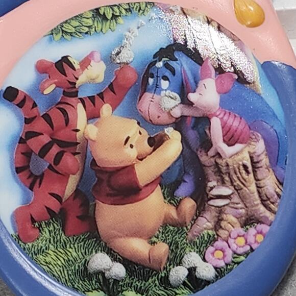 A WISH FOR FRIENDS & A TUB OF FUN Ornaments Fifth Pooh's Honeypot Adventures - Picture 4 of 9